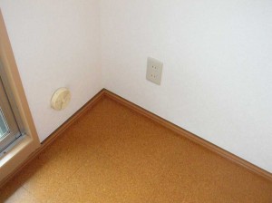 リビング隣の洋室