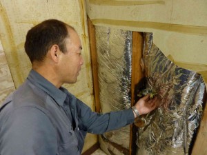ガス工事作業中