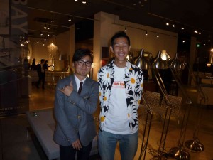 男性スタッフと。