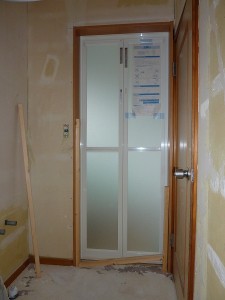 入口枠設置済み。