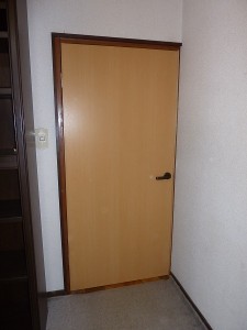 ドアも交換。