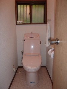 トイレも改修済み。