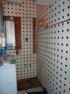洗面台の下台取外し。。。