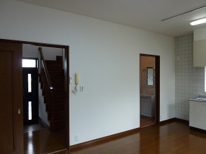 玄関ホール側も。