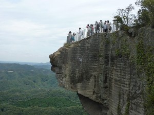 ご存知！地獄のぞき。