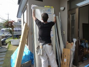 ＬＩＸＩＬ　ＩＮＡＸ　ラ・バス１２１６組み立て中。