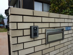 新規にインターホンも取り付け。