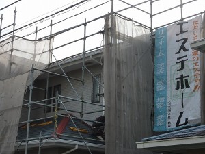 昨日は下塗りまで終わっていました。