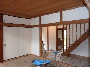 和室８畳間。回れ右。