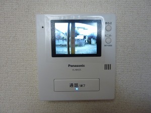 ドアチャイムから。。。